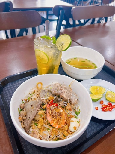 Hủ tiếu sườn sụn